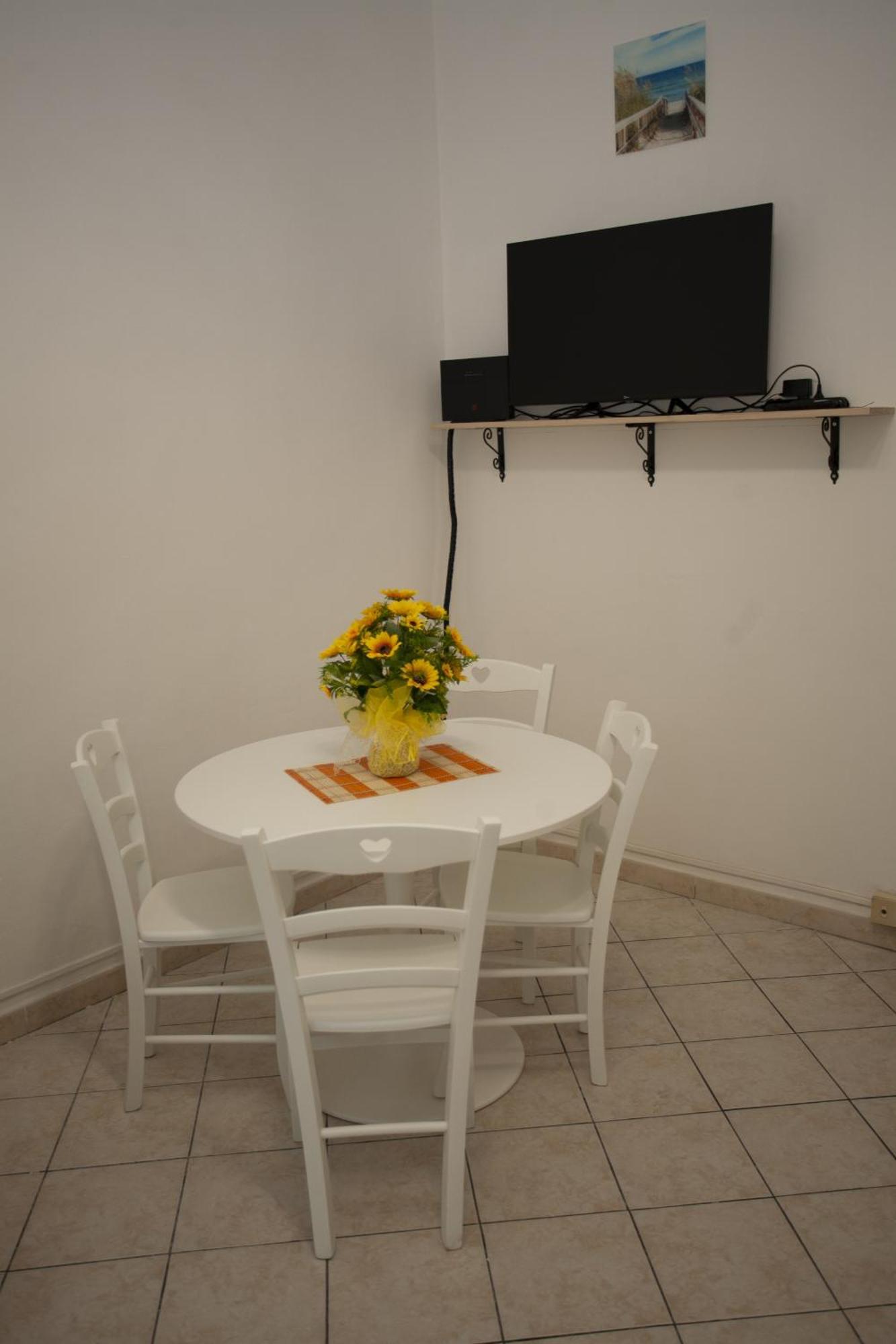Casa Dea Apartment Livorno Bagian luar foto
